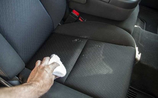 ford đà nẵng, Bí quyết vệ sinh ghế da xe hơi