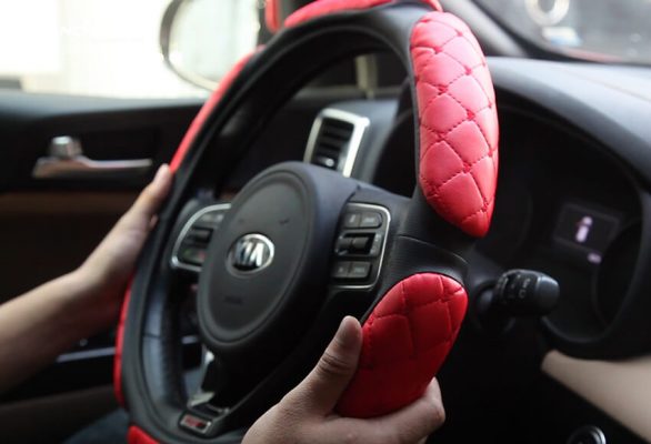 , Nên bọc vô lăng ô tô loại nào ?