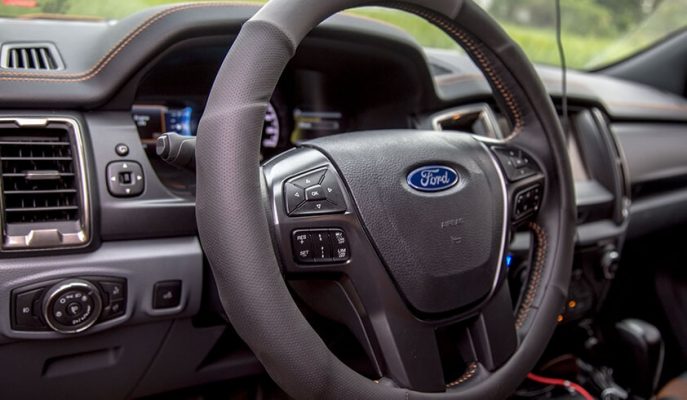 Hình ảnh minh họa bài viết nên chọn bọc vô lăng nào - Ford Đà Nẵng 9