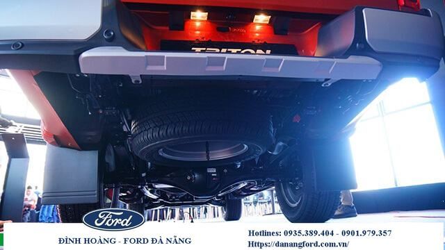 Ford Ranger và Mitsubishi Triton, So sánh Ford Ranger và Mitsubishi Triton 2022 tại Đà Nẵng